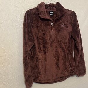 The North Face fleece quarter zip pull over.